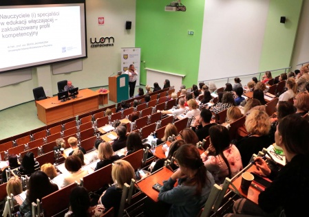 Konferencja z cyklu „Na drodze do dostępnej szkoły” na temat „Dostępny nauczyciel”