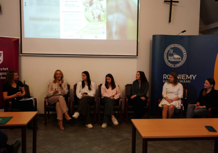 zdj. 6 - refleksje ze studentami Pedagogiki Przedszkolnej i Wczesnoszkolnej na temat realizacji projektu