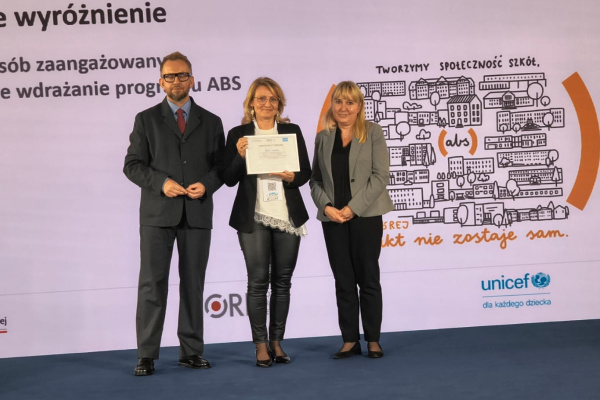 Udział w konferencji „Kompas Bezpiecznej Szkoły” i wyróżnienie dla naszego Ośrodka w Sejmie RP