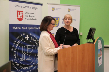 Jak uczyć w cyfrowym świecie? Podsumowanie konferencji naukowo-metodycznej