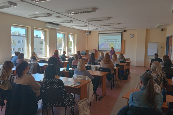 Relacja z konferencji „Mediacje rówieśnicze i szkolne”